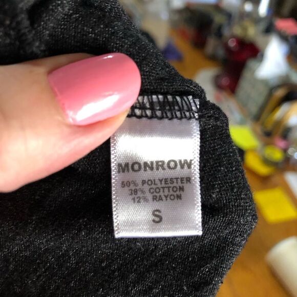 MONROW Classic V-Neck Heather Short Sleeve Tee - S - Picture 10 of 11